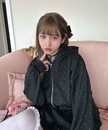 AS KNOW AS plus（アズノゥアズプラス）の「〇アソート柄ジップパーカー(花柄・ドット・ビジュー）セットアップ対応（パーカー）」