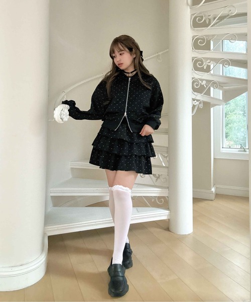 AS KNOW AS plus（アズノゥアズプラス）の「〇アソート柄ジップパーカー(花柄・ドット・ビジュー）セットアップ対応（パーカー・レディース・ブラック系/アイボリー系/グレー系・FREE）」の21枚目の写真