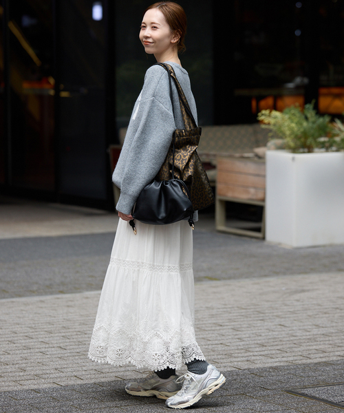 SLOBE IENA(スローブイエナ)の「《WEB限定/追加2》コットンボイルケミカルレーススカート(スカート・レディース・ブラック/ホワイト・FREE)」の15枚目の写真