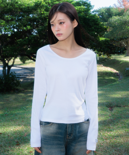 ROSEFRANTZ（ロゼフランツ）の「Essential Rose Label Long Sleeve [Ivory]（Tシャツ/カットソー・レディース・アイボリー・MEDIUM/SMALL）」の5枚目の写真