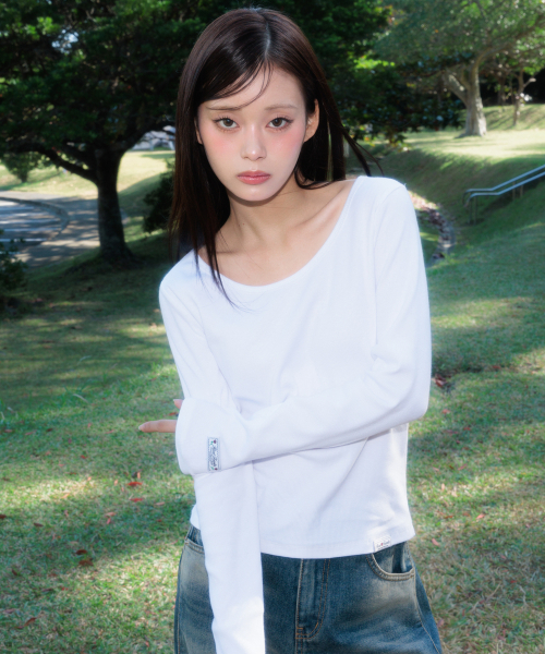ROSEFRANTZ（ロゼフランツ）の「Essential Rose Label Long Sleeve [Ivory]（Tシャツ/カットソー・レディース・アイボリー・MEDIUM/SMALL）」の8枚目の写真