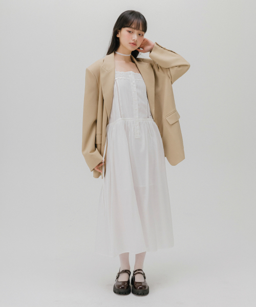 MELLOTORY(メロートリー)の「3ボタンブレザー(ベージュ)(テーラードジャケット・レディース・ベージュ・FREE)」の2枚目の写真