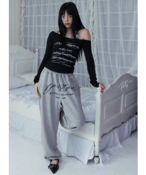NIIER NOR(ニアノア)の「A'GEM/9 × .kom 『NIIER NOR/ニーアノア』 LACE CROSS SWEATPANTS/レースクロススウェットパンツ(スウェットパンツ・レディース・ホワイト/グレー・FREE)」の8枚目の写真
