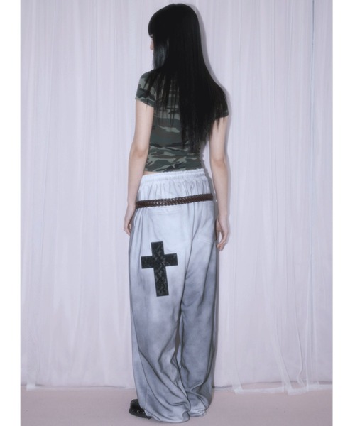 NIIER NOR(ニアノア)の「A'GEM/9 × .kom 『NIIER NOR/ニーアノア』 LACE CROSS SWEATPANTS/レースクロススウェットパンツ(スウェットパンツ・レディース・ホワイト/グレー・FREE)」の7枚目の写真