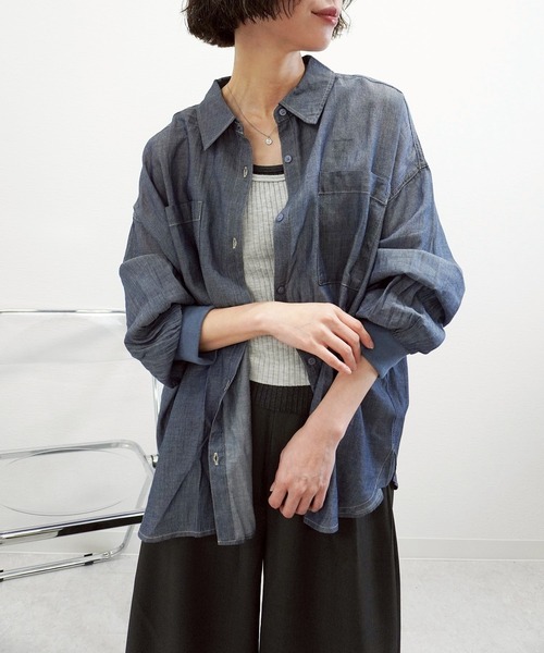 gossara(ゴサラ)の「2.2オンスデニムリブ袖シャツ(シャツ/ブラウス・レディース・ライトベージュ/ブラック/ブルー・FREE)」の1枚目の写真