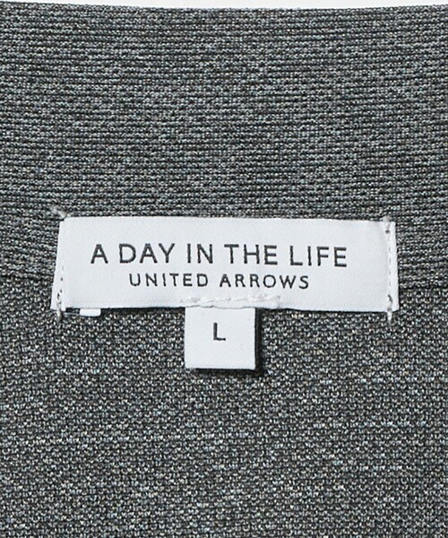 A DAY IN THE LIFE UNITED ARROWS（アデイインザライフユナイテッドアローズ）の「メッシュ メランジ 1ボタン カーディガン＜A DAY IN THE LIFE＞（カーディガン/ボレロ・メンズ・ライトグレー/ダークグレー・M/L）」の4枚目の写真