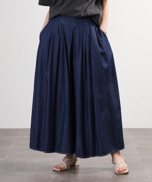 EGLANTINE(エグランティーヌ)の「EGLANTINE タックワイド テンセルデニムパンツ(デニムパンツ・レディース・ネイビー/ブルー・40)」の3枚目の写真