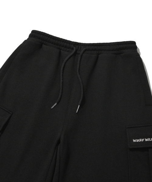 Wacky WiLLy(ワッキーウィリー)の「カーゴスウェットショートパンツブラック(その他パンツ・レディース・その他・SMALL/MEDIUM/LARGE/X-LARGE)」の3枚目の写真