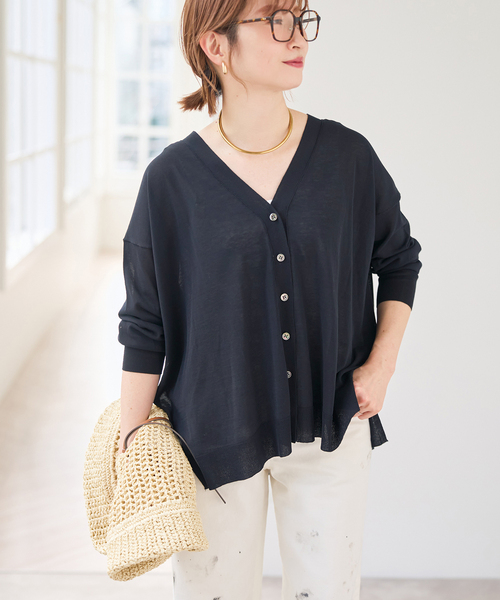 Spick & Span（スピックアンドスパン）の「《接触冷感 / 》ICE FINE Vネックカーディガン（カーディガン/ボレロ・レディース・ブラウン/オレンジ/ネイビー/ベージュ・FREE）」の13枚目の写真