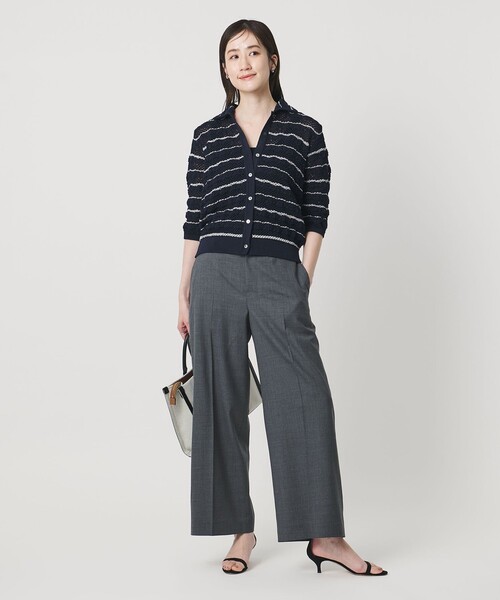 UNITED ARROWS(ユナイテッドアローズ)の「YTM ラメ ニットポロ カーディガン ‐ウォッシャブル‐(ニット/セーター・レディース・ブラック/オフホワイト/ネイビー・FREE)」の21枚目の写真