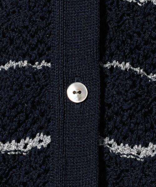 UNITED ARROWS(ユナイテッドアローズ)の「YTM ラメ ニットポロ カーディガン ‐ウォッシャブル‐(ニット/セーター・レディース・ブラック/オフホワイト/ネイビー・FREE)」の13枚目の写真