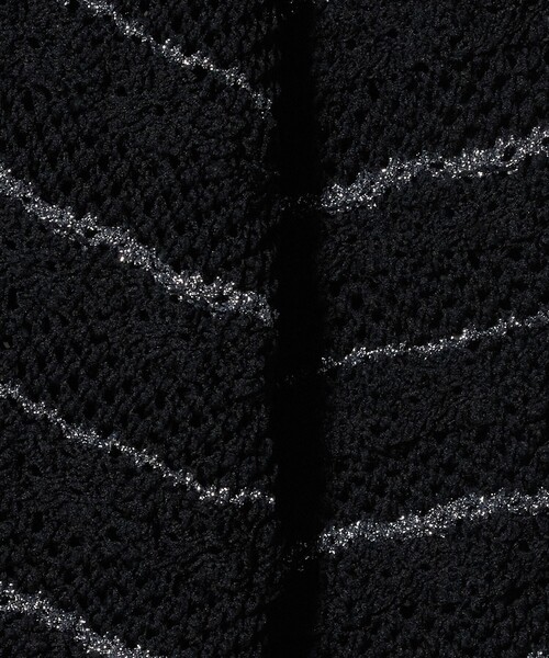 UNITED ARROWS(ユナイテッドアローズ)の「YTM ラメ ニットポロ カーディガン ‐ウォッシャブル‐(ニット/セーター・レディース・ブラック/オフホワイト/ネイビー・FREE)」の6枚目の写真