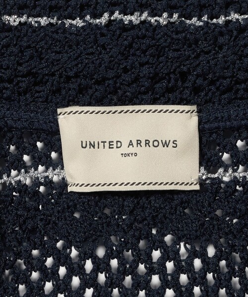 UNITED ARROWS(ユナイテッドアローズ)の「YTM ラメ ニットポロ カーディガン ‐ウォッシャブル‐(ニット/セーター・レディース・ブラック/オフホワイト/ネイビー・FREE)」の5枚目の写真
