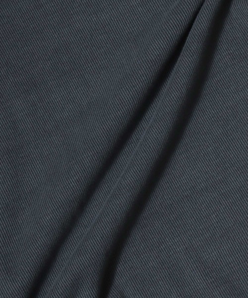 ANPAS（アンパス）の「Pigment-Dyed Ribbed-Knit V-Neck Short-Sleeve Tee / ピグメント加工 Vネック半袖Tシャツ ヴィンテージ風 メンズ レディース ユニセックス 無地 トップス（Tシャツ/カットソー・メンズ・ブラウン/チャコールグレー・S/M/L）」の6枚目の写真