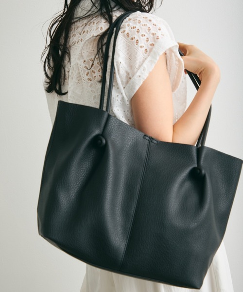 Trish(トリッシュ)の「ノットストリングポーチ付きショルダーBAG(ショルダーバッグ・レディース・ブラック/ベージュ・FREE)」の8枚目の写真