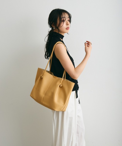 Trish(トリッシュ)の「ノットストリングポーチ付きショルダーBAG(ショルダーバッグ・レディース・ブラック/ベージュ・FREE)」の18枚目の写真