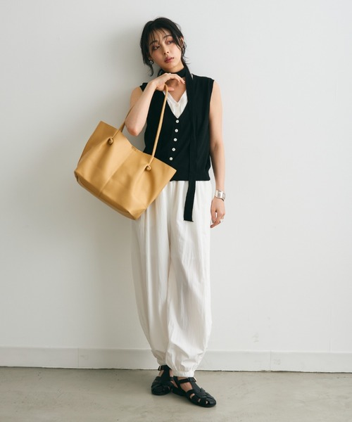Trish(トリッシュ)の「ノットストリングポーチ付きショルダーBAG(ショルダーバッグ・レディース・ブラック/ベージュ・FREE)」の17枚目の写真