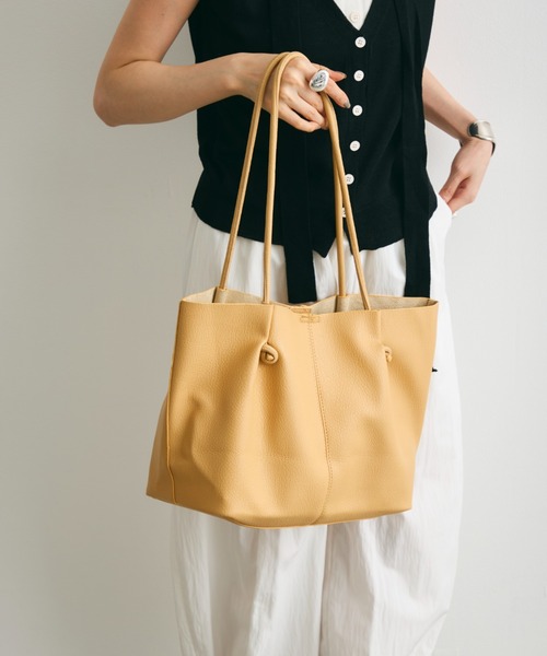 Trish(トリッシュ)の「ノットストリングポーチ付きショルダーBAG(ショルダーバッグ・レディース・ブラック/ベージュ・FREE)」の22枚目の写真