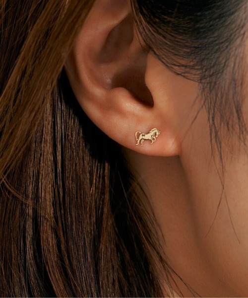 Jewel closet by L&Co.(ジュエルクローゼットバイエルアンドコー)の「K10 馬/ホース ピアス(ピアス(両耳用)・レディース・イエローゴールド・FREE)」の4枚目の写真