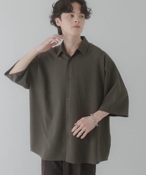 SENSE OF PLACE by URBAN RESEARCH(センスオブプレイスバイアーバンリサーチ)の「マイクロチェックエクストラルーズショートスリーブシャツ(シャツ/ブラウス・メンズ・グリーン/ネイビー/ホワイト/ブラウン/ブラック・LARGE/MEDIUM)」の7枚目の写真