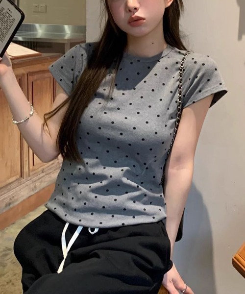 mielu(ミエル)の「半袖ドットTシャツ(Tシャツ/カットソー・レディース・グレー/ホワイト・FREE)」の4枚目の写真