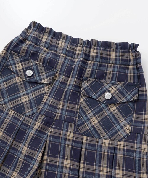 BeBe Petits Pois Vert(ベベプチポワヴェール)の「【店舗限定】【お揃い】無地・クラシカルチェック柄キュロットパンツ(その他パンツ・キッズ・ブラック/ブルー系その他2/ピンク系その他・130cm/140cm/110cm/120cm/150cm)」の16枚目の写真