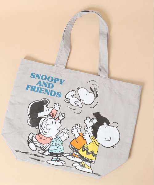 SNOOPY(スヌーピー)の「SNOOPY トートバッグ スヌーピー&フレンズ(トートバッグ・レディース・ラベンダー/ベージュ/グレー・FREE)」の2枚目の写真