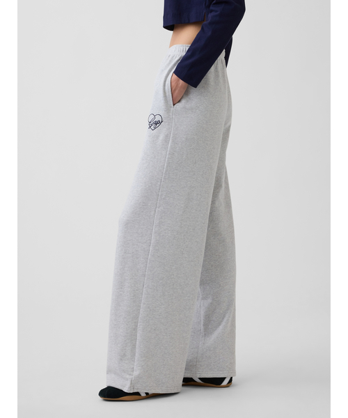 GAP(ギャップ)の「フレンチテリー ハート GAPロゴ バギー ワイドスウェットパンツ(スウェットパンツ・レディース・ネイビー/グレー/レッド・S/XS/XXS/M/L)」の19枚目の写真