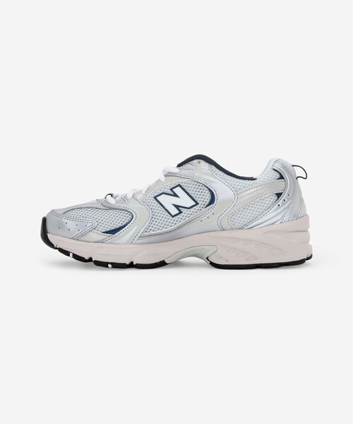 NEW BALANCE（ニューバランス）の「New Balance | MR530 WOMEN（スニーカー・レディース・シルバー・23.5/24/24.5/23）」の2枚目の写真