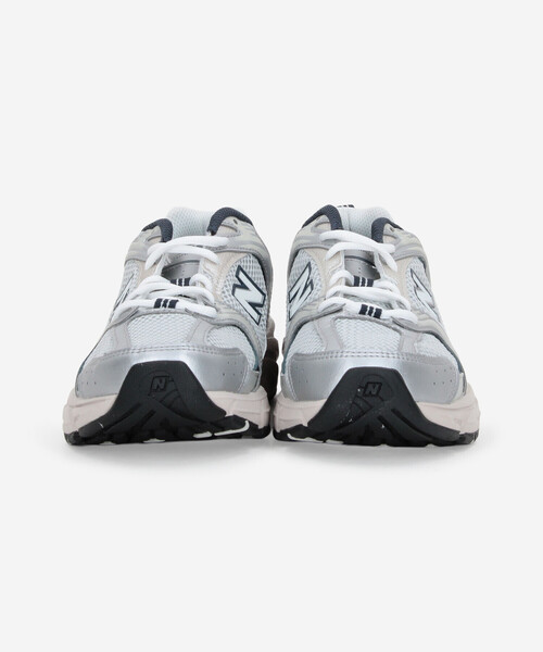 NEW BALANCE（ニューバランス）の「New Balance | MR530 WOMEN（スニーカー・レディース・シルバー・23.5/24/24.5/23）」の5枚目の写真