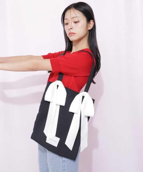 JILL by JILL STUART(ジルバイジルスチュアート)の「<RIBBONシリーズ>ダブルリボントートバッグ(ショルダーバッグ・レディース・ブラウン/ホワイト/ブラック系その他/ブラック・FREE)」の14枚目の写真