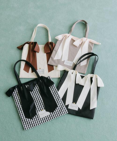 JILL by JILL STUART(ジルバイジルスチュアート)の「<RIBBONシリーズ>ダブルリボントートバッグ(ショルダーバッグ・レディース・ブラウン/ホワイト/ブラック系その他/ブラック・FREE)」の6枚目の写真