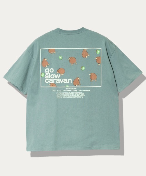 go slow caravan（ゴースローキャラバン）の「USA/C スクエアLOGO バックプリント ゆったりTEE（Tシャツ/カットソー・メンズ・イエロー/アイボリー/ネイビー/グリーン/ブラック・LARGE/X-LARGE/MEDIUM）」の3枚目の写真