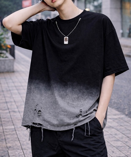 CERCA（チェルカ）の「【Bls】 【ZM】【Bling Leads】ダメージ加工 ネックレスTEE（Tシャツ/カットソー・メンズ・ブラック・FREE）」の2枚目の写真
