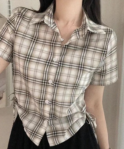 HAILY(ヘイリー)の「サイドドローストリングチェック柄半袖シャツ(シャツ/ブラウス・レディース・ホワイト/ブラック/ベージュ/ネイビー・FREE)」の15枚目の写真