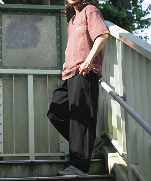 ITEMS URBANRESEARCH（アイテムズ アーバンリサーチ）の「HANDWRITTEN LOGO FADED T-SHIRTS（Tシャツ/カットソー・メンズ・ブラック/レッド/カーキ/グレー・MEDIUM/LARGE）」の15枚目の写真