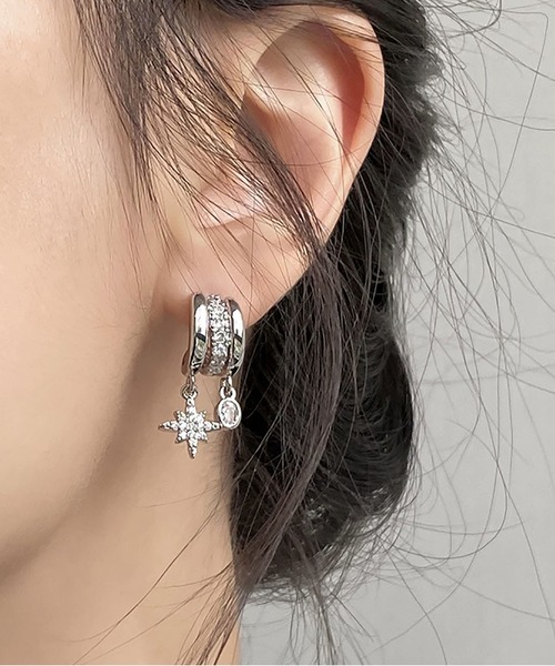 LA VORAGINE(ラ ヴォラジネ)の「キラキラ輝く雪花八芒星モチーフ イヤリング 無穴対応 上品おしゃれ女性用イヤリング(イヤリング・レディース・Silver・FREE)」の2枚目の写真
