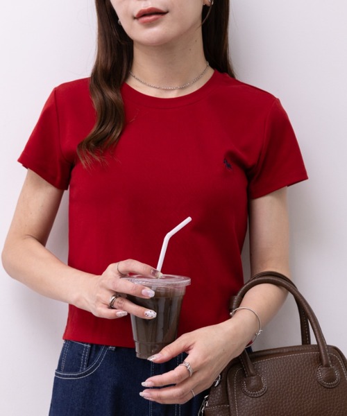 POLOCHAMPS(ポロチャンプス)の「POLOCHAMPS(ポロチャンプス)/無地 ワンポイント刺繍 クロップド丈 短丈 クルーネック/カラー刺繍Tシャツ(Tシャツ/カットソー・レディース・アイボリー/ワインレッド/サックスブルー/ネイビー/ブラック/ホワイト/ベージュ/ライトグレー/ダークグレー/ピンク・FREE)」の19枚目の写真