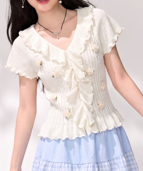 LUCPY(ラクピー)の「フラワーモチーフフリルニットトップス(その他トップス・レディース・ホワイト・X-LARGE/LARGE/MEDIUM/SMALL)」の3枚目の写真
