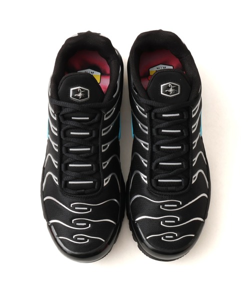 NIKE(ナイキ)の「NIKE AIR MAX PLUS OG PRM 1 / ナイキ エア マックス プラス OG PRM 1【SP】(スニーカー・メンズ・ブラック・25.5cm/30.0cm/29.0cm/28.5cm/28.0cm/27.5cm/27.0cm/26.5cm/26.0cm)」の2枚目の写真