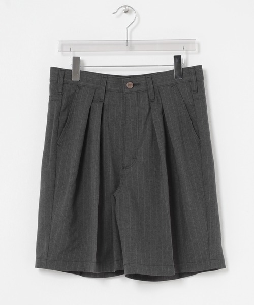 Wrangler（ラングラー）の「Wrangler　WRANCHER SHORTS（その他パンツ・メンズ・チャコールグレー/ベージュ/ネイビー・MEDIUM/SMALL/LARGE）」の2枚目の写真