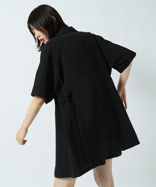PAGEBOY(ページボーイ)の「ドラバスウエストベルトショートスリーブジャケット【接触冷感/汗じみ防止/セットアップ対応】(テーラードジャケット・レディース・チャコールグレー/ブラック・FREE)」の5枚目の写真