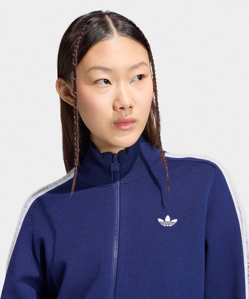 adidas(アディダス)の「adidas/アディダス ORI KNITTED FIREBIRD T オリジナルス ニット ファイヤーバード トラックトップ トラックジャケット ジャージ ニットジャケット ショート丈 クロップド丈 サイドライン ハイネック スポーティー レディース メンズ 2026年 秋 秋服 冬 冬服(ジャージ・レディース・ブラック/アイボリー/ブルー・S/XS/M/L)」の15枚目の写真