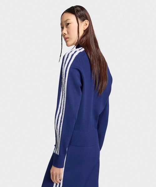 adidas(アディダス)の「adidas/アディダス ORI KNITTED FIREBIRD T オリジナルス ニット ファイヤーバード トラックトップ トラックジャケット ジャージ ニットジャケット ショート丈 クロップド丈 サイドライン ハイネック スポーティー レディース メンズ 2026年 秋 秋服 冬 冬服(ジャージ・レディース・ブラック/アイボリー/ブルー・S/XS/M/L)」の17枚目の写真