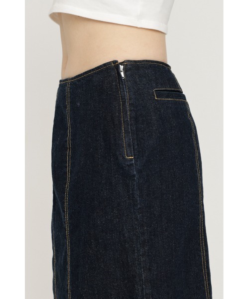 SLY(スライ)の「TULIP SHAPE DENIM M/SK チューリップシェイプデニムミディスカート 秋服 冬服(スカート・レディース・ネイビー・1/2)」の9枚目の写真