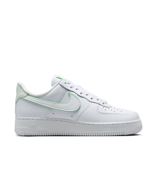 NIKE（ナイキ）の「NIKE/ナイキ WS ｴｱ ﾌｫｰｽ 1 07（スニーカー・レディース・ホワイト×グリーン・25cm/24.5cm/24cm/23.5cm/23cm/22.5cm/22cm）」の6枚目の写真