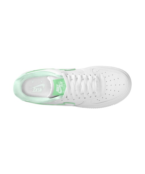 NIKE（ナイキ）の「NIKE/ナイキ WS ｴｱ ﾌｫｰｽ 1 07（スニーカー・レディース・ホワイト×グリーン・25cm/24.5cm/24cm/23.5cm/23cm/22.5cm/22cm）」の8枚目の写真