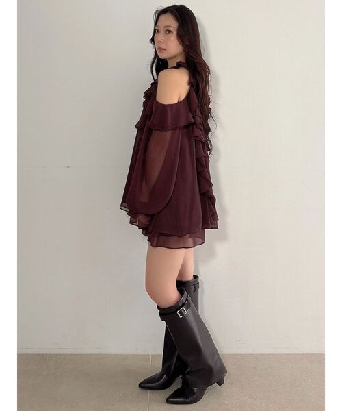 MERCURYDUO(マーキュリーデュオ)の「ラッフルチュニックフレアショーツセットアップ(ワンピース・レディース・オフホワイト/ブラウン/ブラック・FREE)」の15枚目の写真