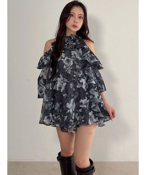 MERCURYDUO(マーキュリーデュオ)の「ラッフルチュニックフレアショーツセットアップ(ワンピース・レディース・オフホワイト/ブラウン/ブラック・FREE)」の22枚目の写真