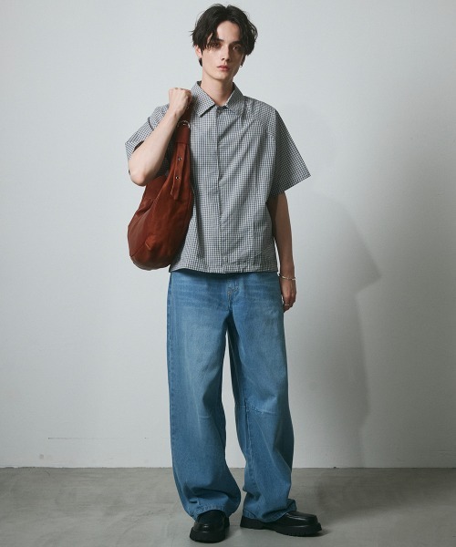 DAZE（デイズ）の「ビンテージウォッシュ ワイドストレート デニムパンツ（デニムパンツ・メンズ・ライトブルー/ダークブルー/インディゴブルー/ブルー/ブラック系・SMALL/MEDIUM/X-LARGE/LARGE）」の17枚目の写真